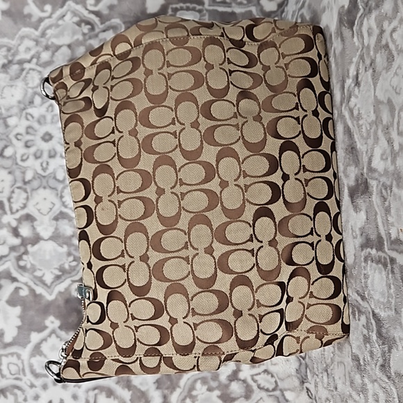 Coach shoulder bag - Picture 4 of 8